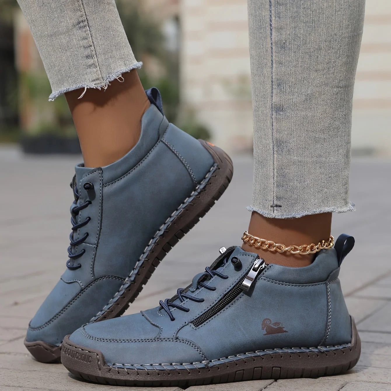 CLARA / ZAPATOS CASUALES MODERNOS