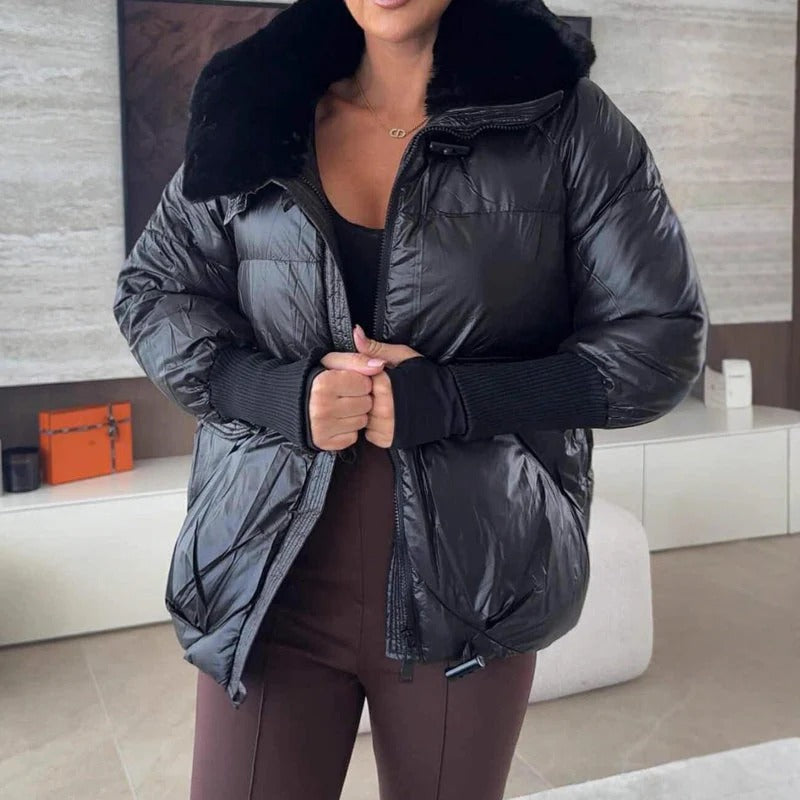 LIVANNA / CHAQUETA ACOLCHADA ENTALLADA CON CUELLO DE PELO Y CINTURÓN AJUSTABLE