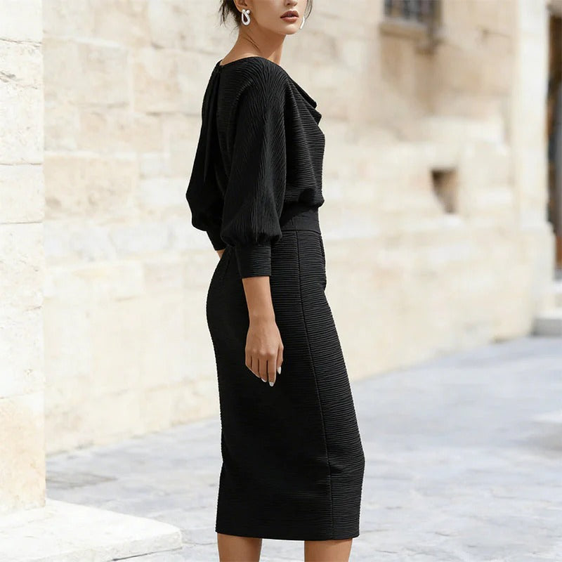 CARMEN / VESTIDO CASUAL ENTALLADO