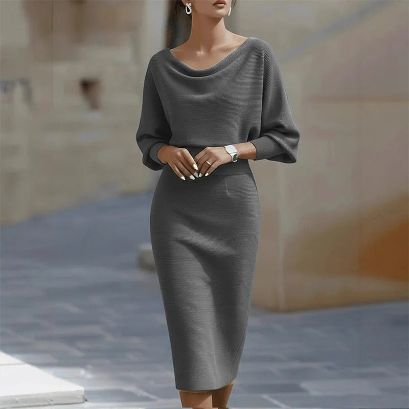 CARMEN / VESTIDO CASUAL ENTALLADO