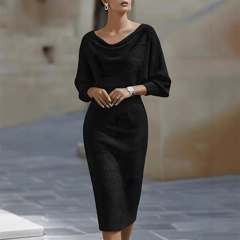CARMEN / VESTIDO CASUAL ENTALLADO
