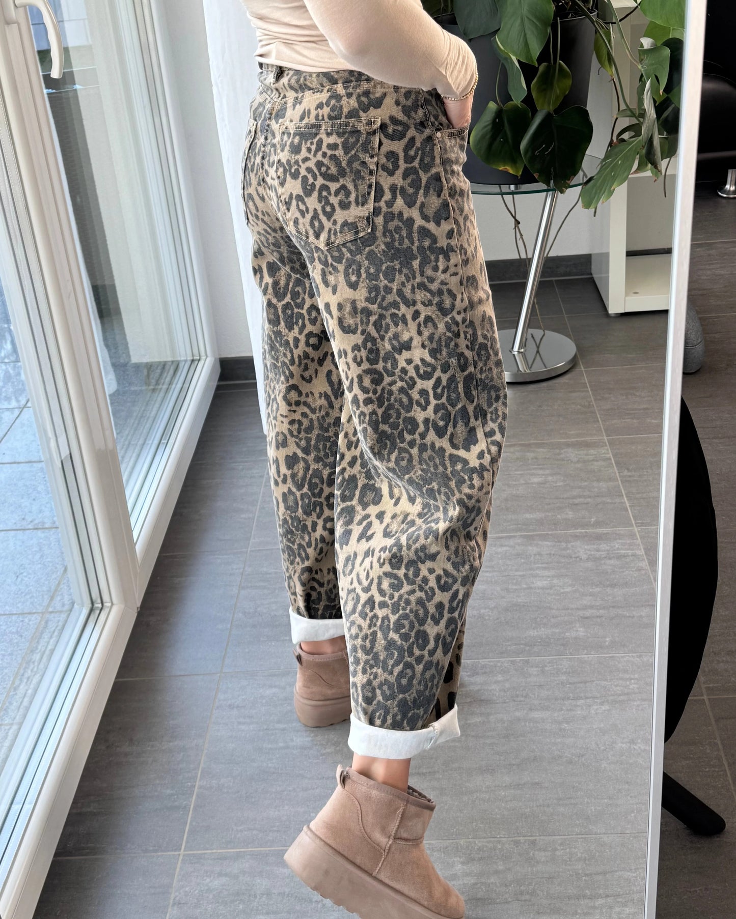 LUXE / PANTALON DE ELEGANCIA MODERNA